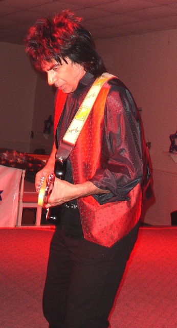 Dom1Copy.jpg